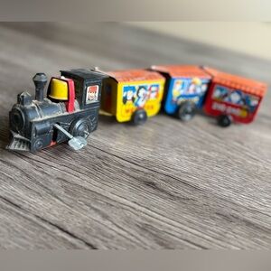 Vintage Korean Zig-Zag Comic Express Tin Train Western Wind-up Toy